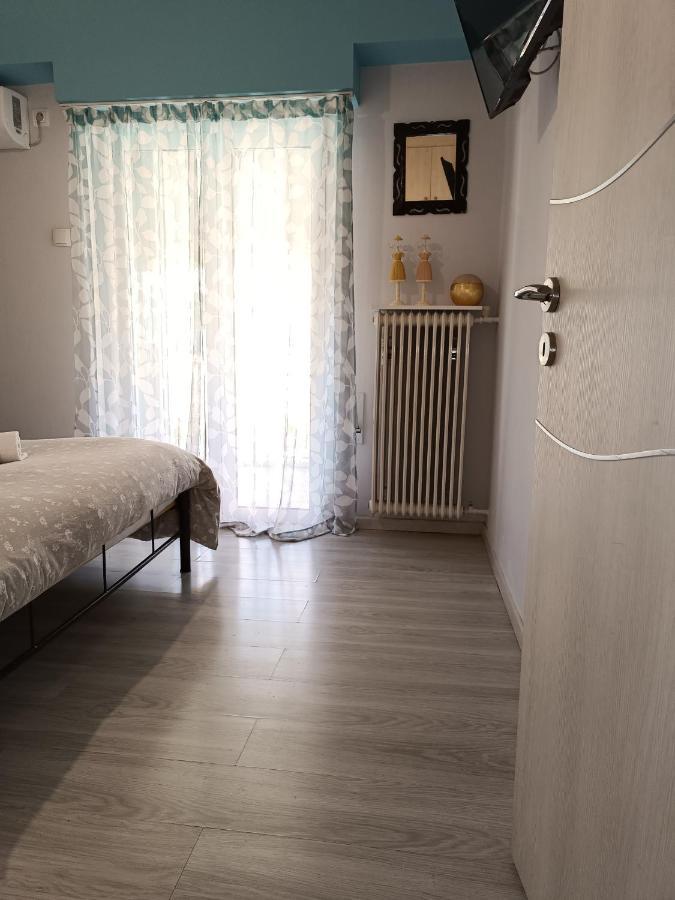 Home In The Heart Of City 2 Atenas Exterior foto